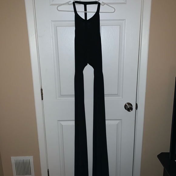 Halter open back split top - Picture 3 of 4